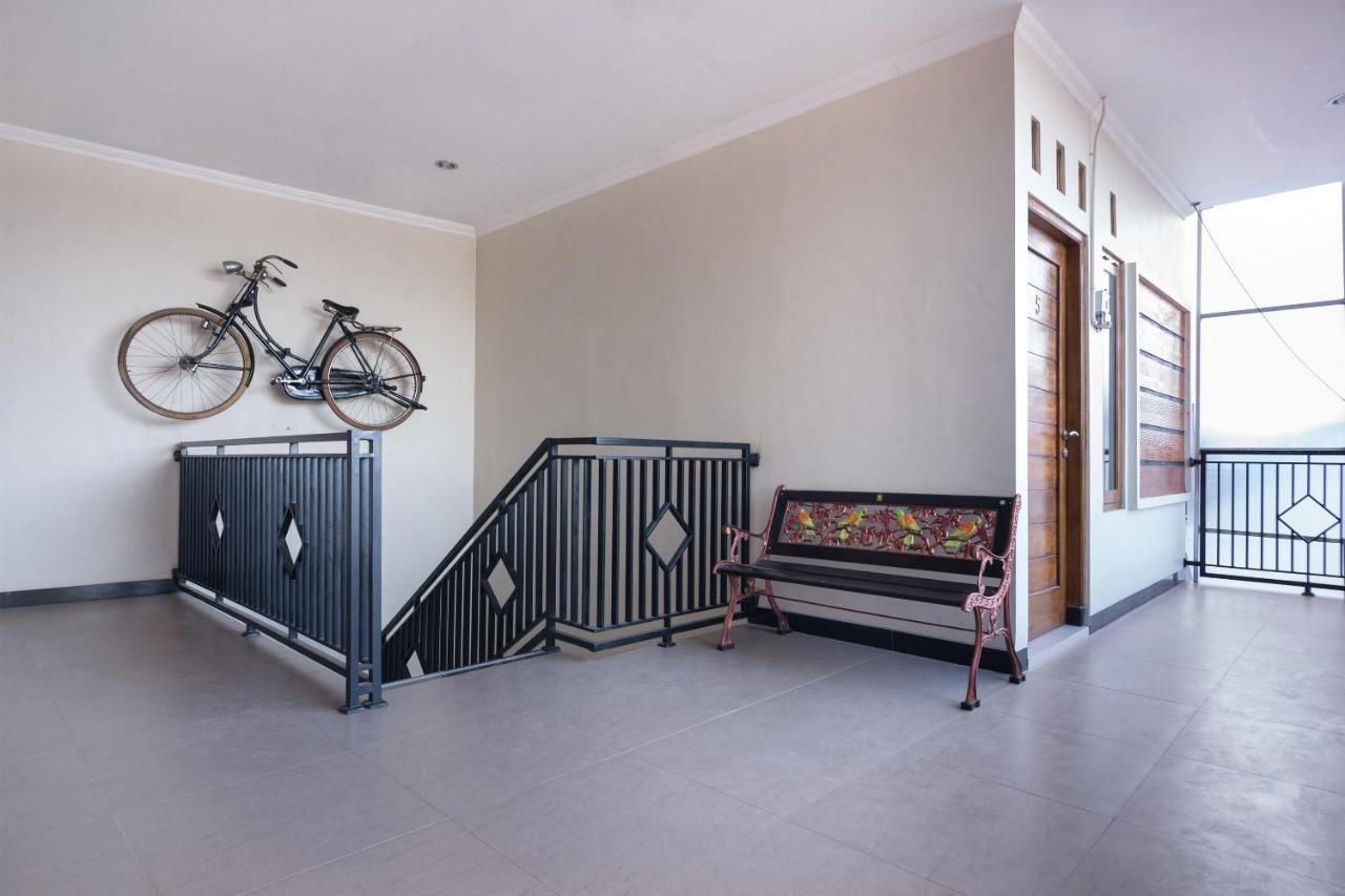 Al Abror Homestay Mandala Krida Mitra Reddoorz Yogyakarta Exterior foto