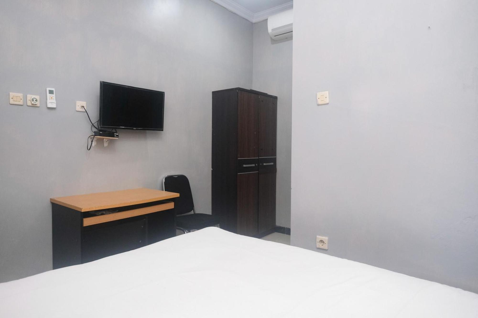 Al Abror Homestay Mandala Krida Mitra Reddoorz Yogyakarta Exterior foto